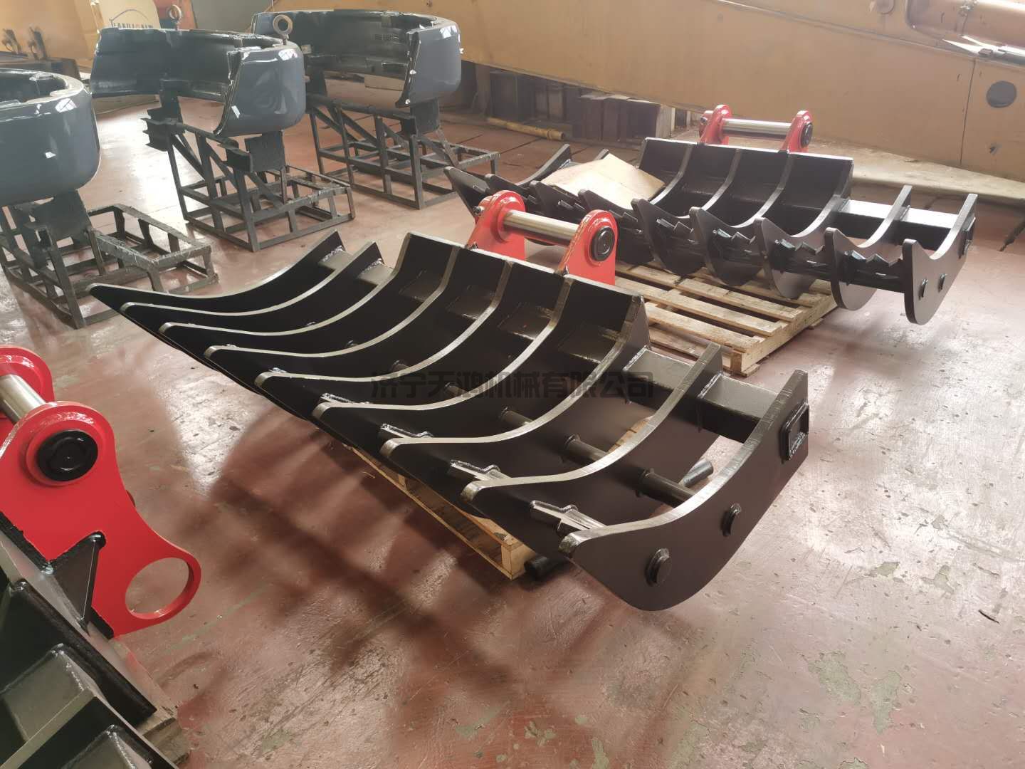 20T級(jí)機(jī)械耙，挖掘機(jī)耙齒1800mm